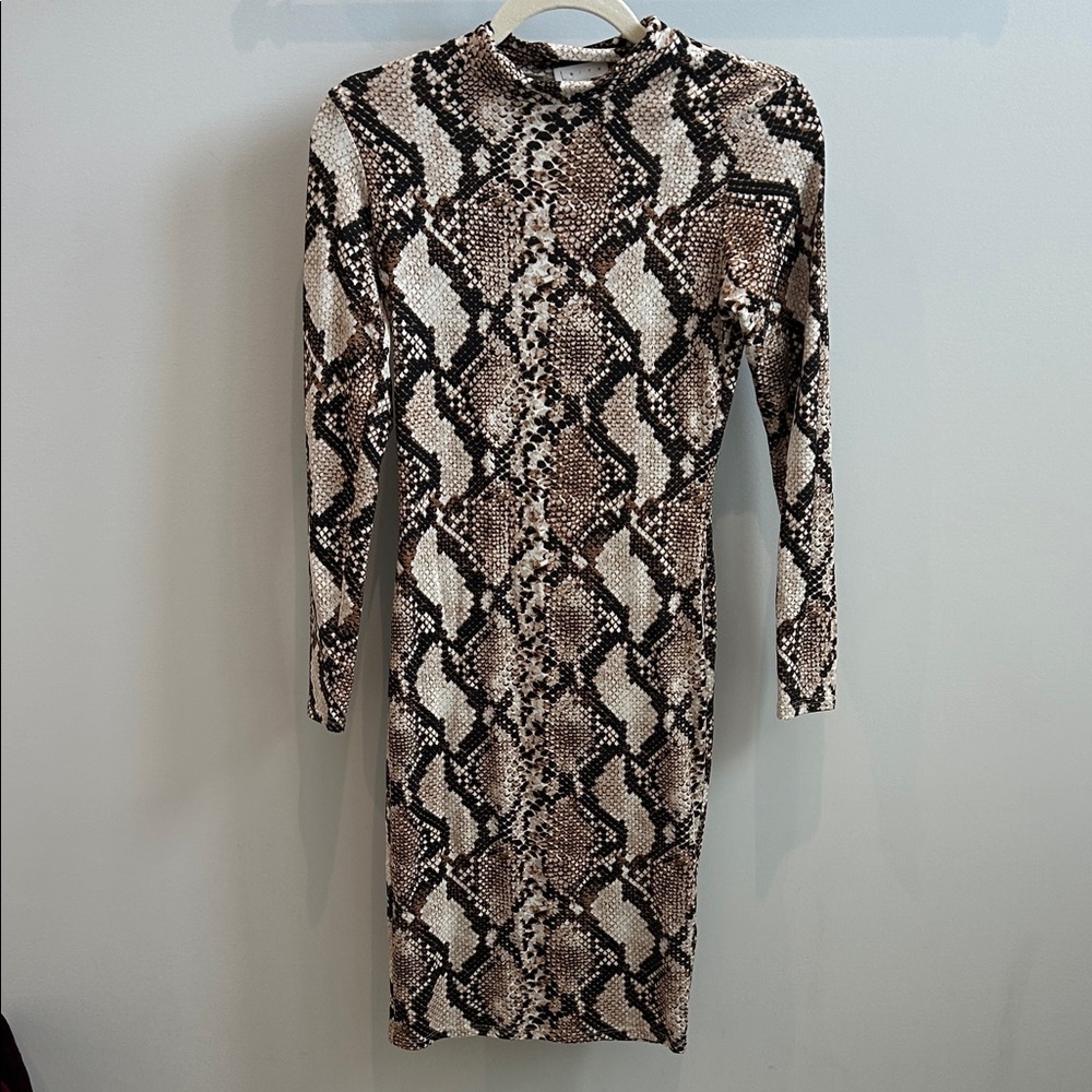 Leith Snake Print Long Sleeve Dress - Brown and Black